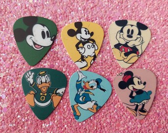 Picks 46mm double-sided printed Disney Inspired