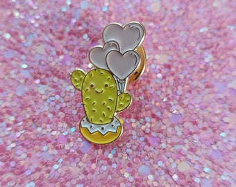 Enamel pin cactus met hartjes