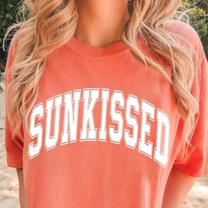 Sunkissed svg png/Beach Vibes Varsity PNG/DIGITAL FILE/Summer svg/Jersey Font/Beachy svg/Arched college Svg/Trendy Summer svg