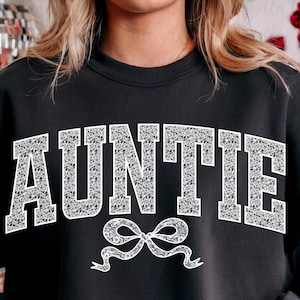 Tante kanten flirtstrik png, beste tante ooit png, metersublimatie, college boog png, trendy bloemdessin, New Cool Life Blessed