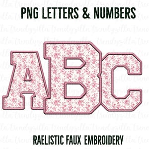 Roze chinoiserie alfa PNG, sublimatieletters, Blue Toile College, alfabet namaakborduurwerk, Floral Sport Jersey, romantische shabby boho