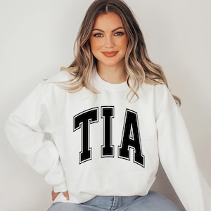 Tia SVG+png: New Aunt Arched Jersey フォント (デジタルダウンロード)