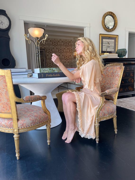 20s Vintage Silk Chiffon Peach Gown with Ruffle C… - image 7