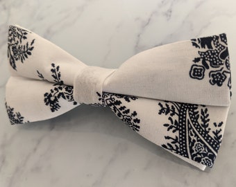 Corbata de lazo floral negro blanco