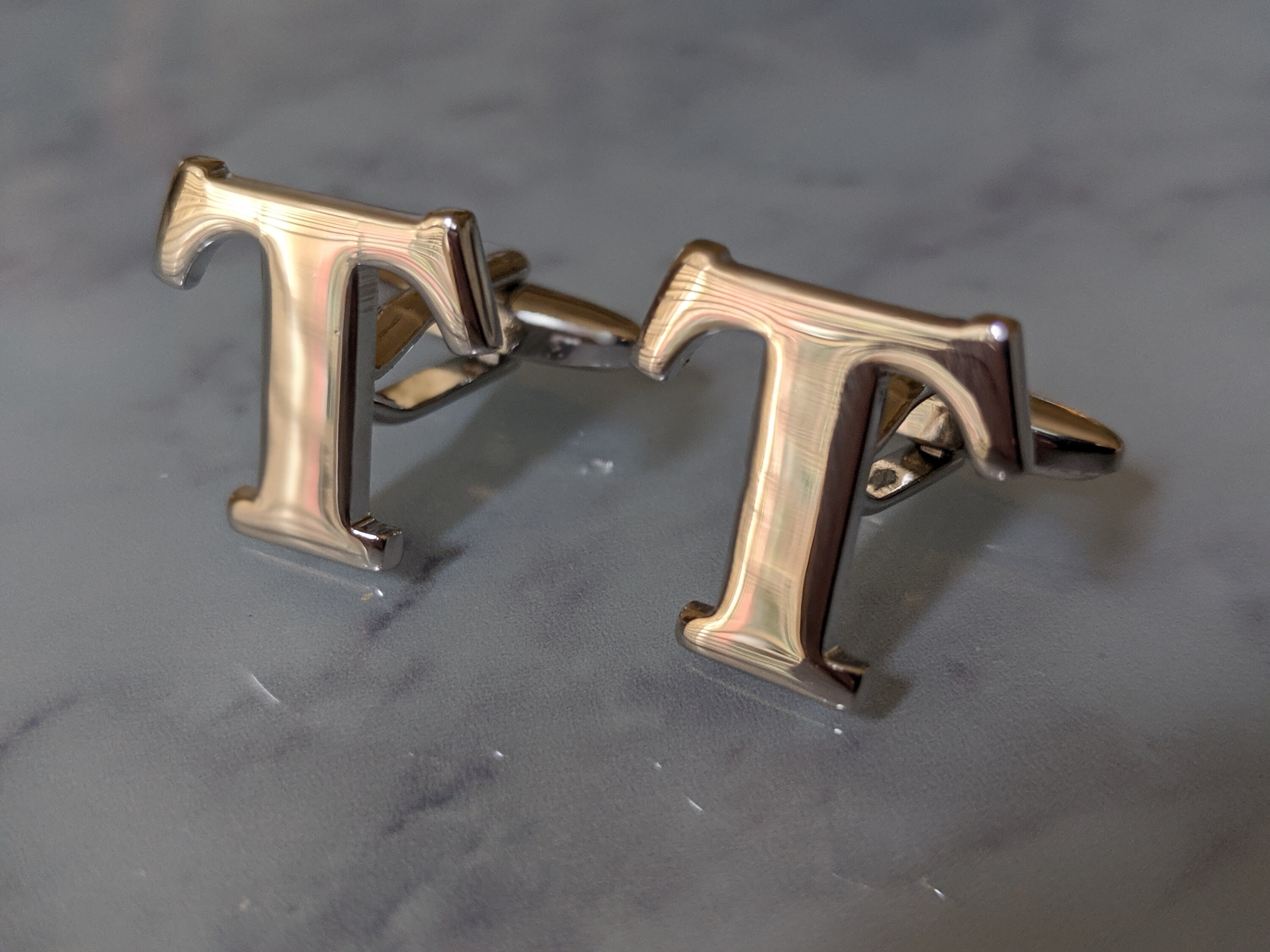 文字 T イニシャル カフスボタン - Etsy 日本