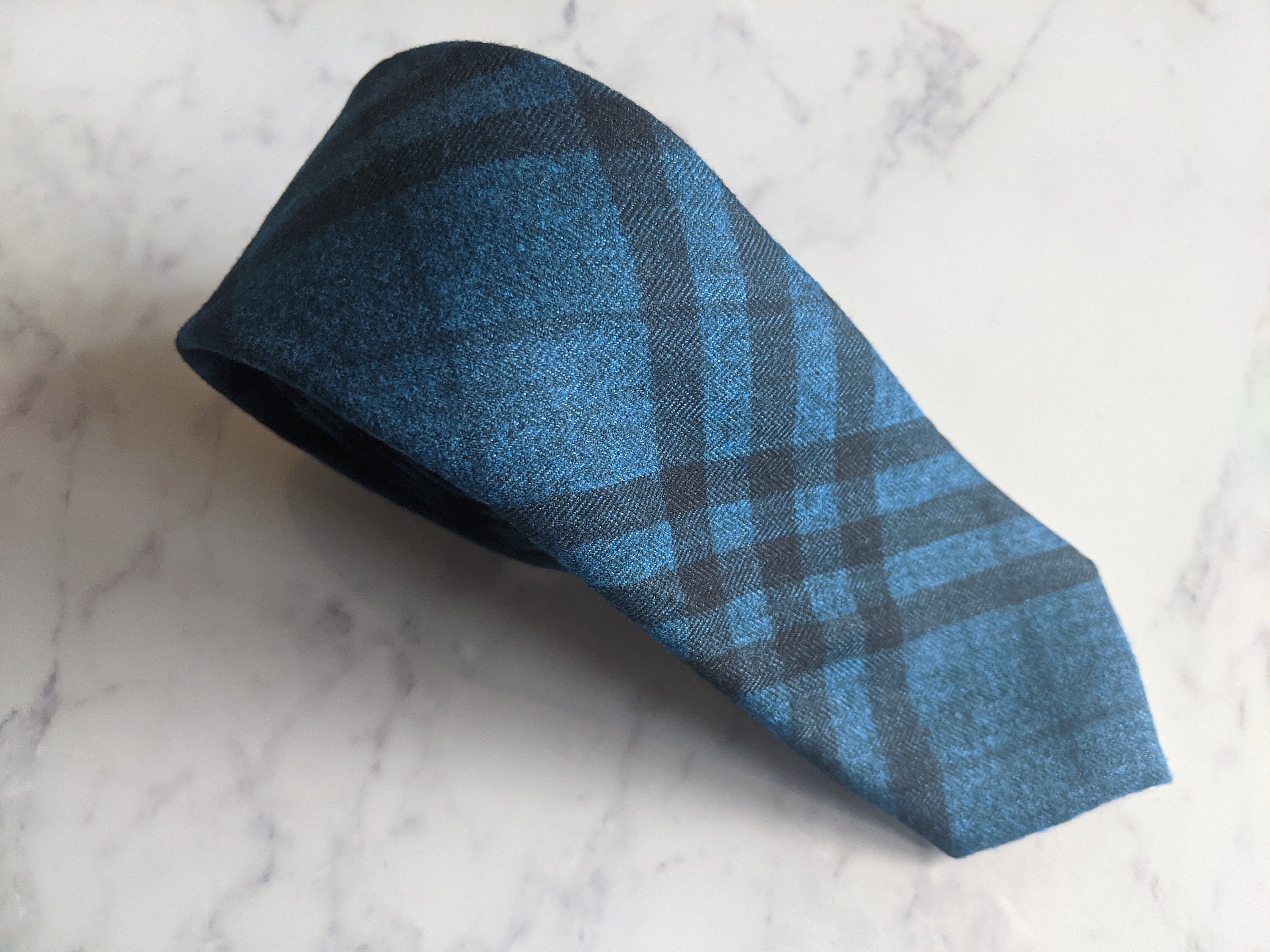 cerulean blue tie