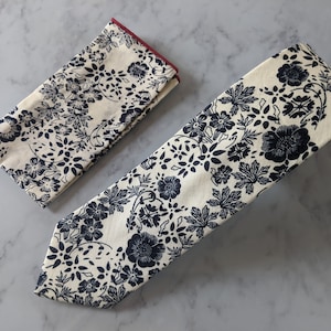 Ivory Floral Tie and Matching Pocket Square