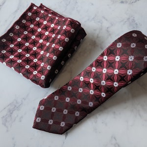 Red Black Floral Tie and Matching Pocket Square