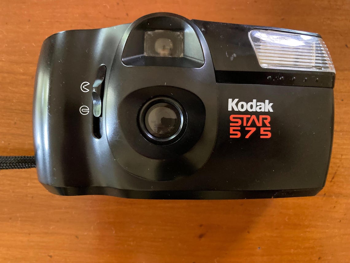 Vintage Kodak Star 575 Film Camera, photo 1 of 4