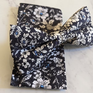 Navy Blue Floral Cotton Bow Tie & Pocket Square