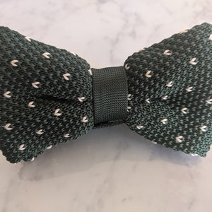 Green Knitted Bow Tie