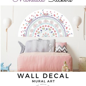 Adesivo Murale Mandala per Bambini | Fiori Ornamentali | Decorazione Cameretta e Asilo | Facile Applicazione| Illustrazione a tema botanico