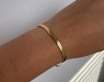 14k Gold Herringbone Chain Bracelet • Gold Plated 316L Stainless Steel • Tarnish Resistant