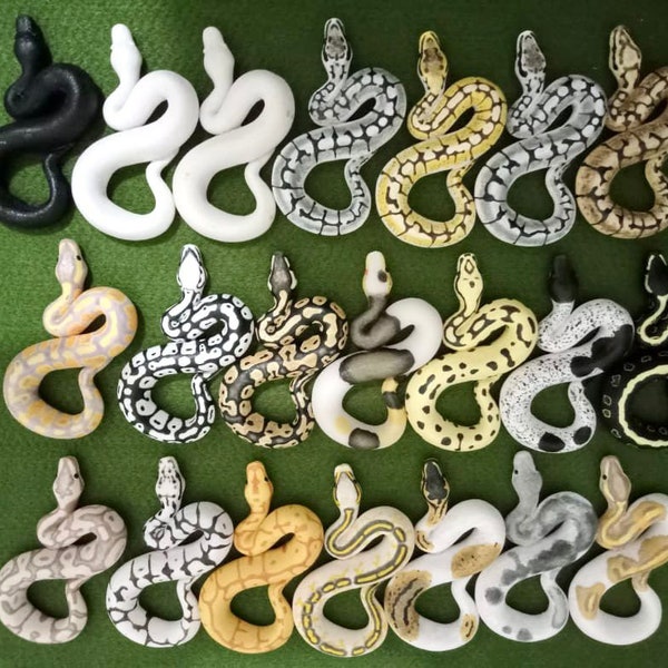 Customizable Ball Python Miniature / Figure / Sculpture / Necklace / Snake Pendant / Keychain/ Gift / Replica / Resin / Pet Memorial