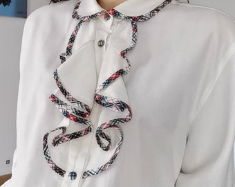Camicia VINTAGE con collo rouches cascade avorio dettagli tartan
