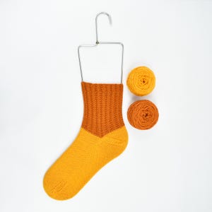 The Long and Winding Rib Socks - Knitting Pattern PDF - Digital Download