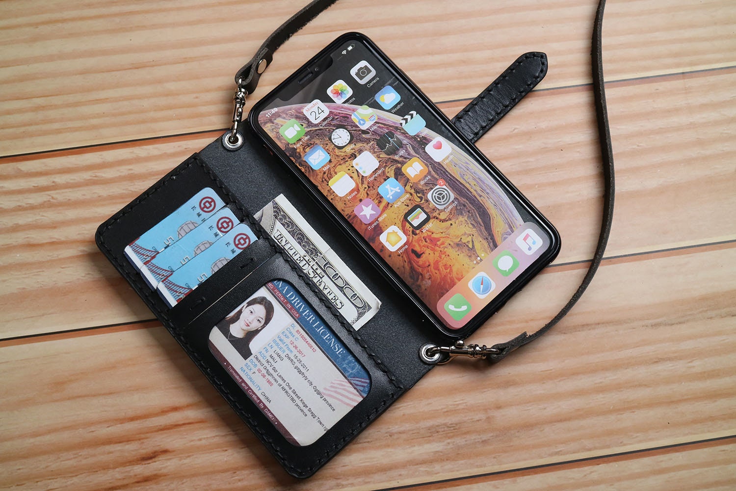 VICTORIA Crossbody Wallet Case for iPhone 13 with Leather Strap