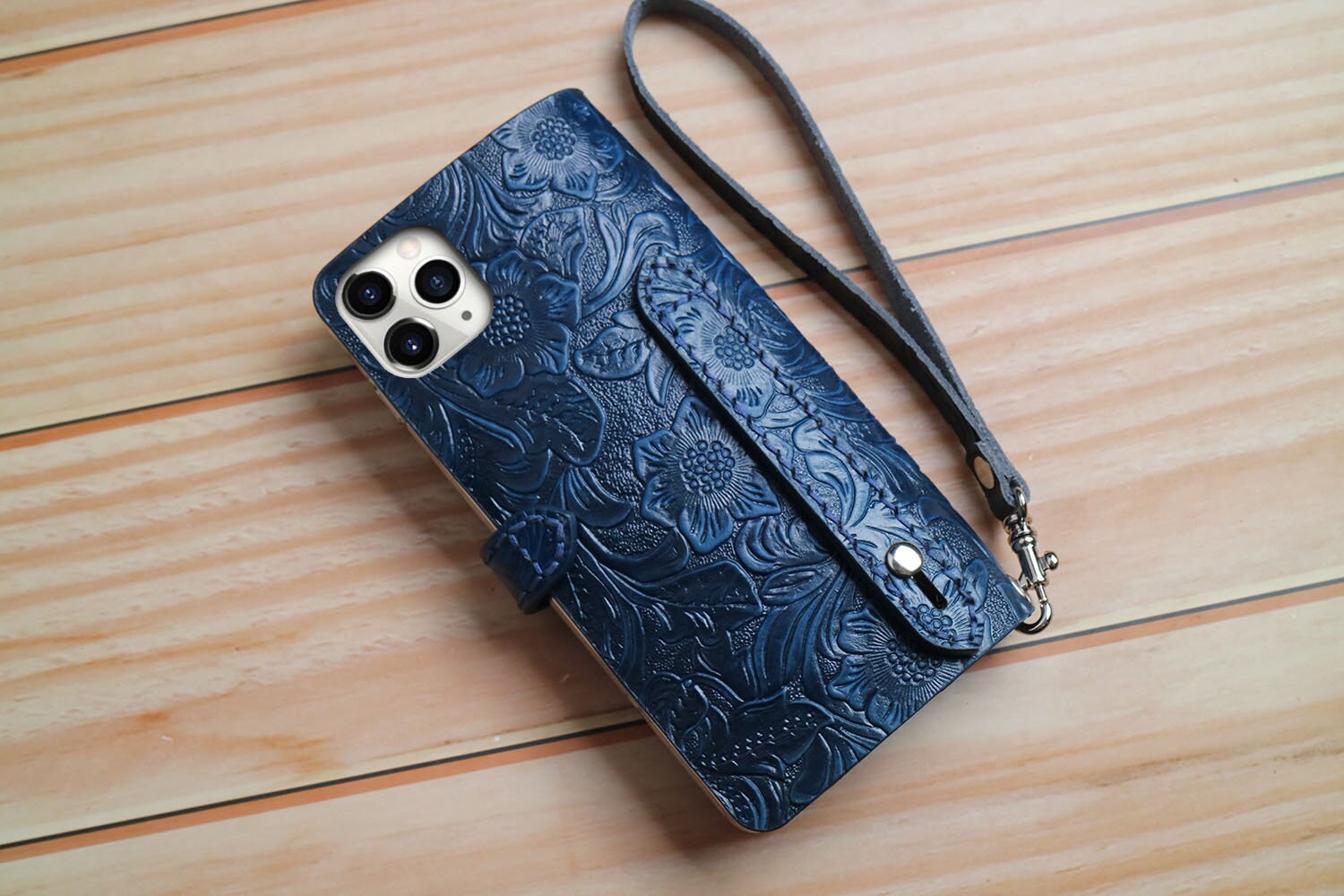 Wristlet Leather Iphone 14 Pro Max 14 Plus 13 13 Mini 13 Pro Etsy