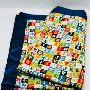 Neutralny pod względem płci, Alfabety, Liczenie liczb, Samochody, Retro Flanelowy koc z satynową lamówką 40x40 dla niemowląt/małych dzieci/niemowląt, Lata 90., Lata 2000.