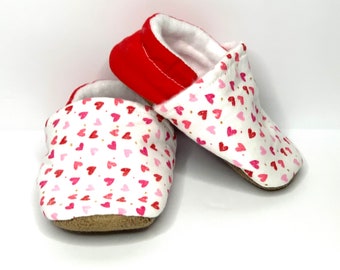 Heart Baby Moccs |  Heart Baby Shoes | Soft Sole Shoes | Baby Moccs | Fabric Shoes | Baby Shoes | Baby Shower Gift | Crib