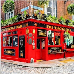 Handmade coaster, 4&quot; x 4&quot;, Temple Bar, Dublin, Ireland, Irish pub, barra, multiple display options, multicolor, coaster, Landscapes_50