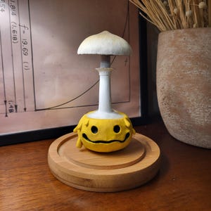 psychedelic mushroom sculpture emoji