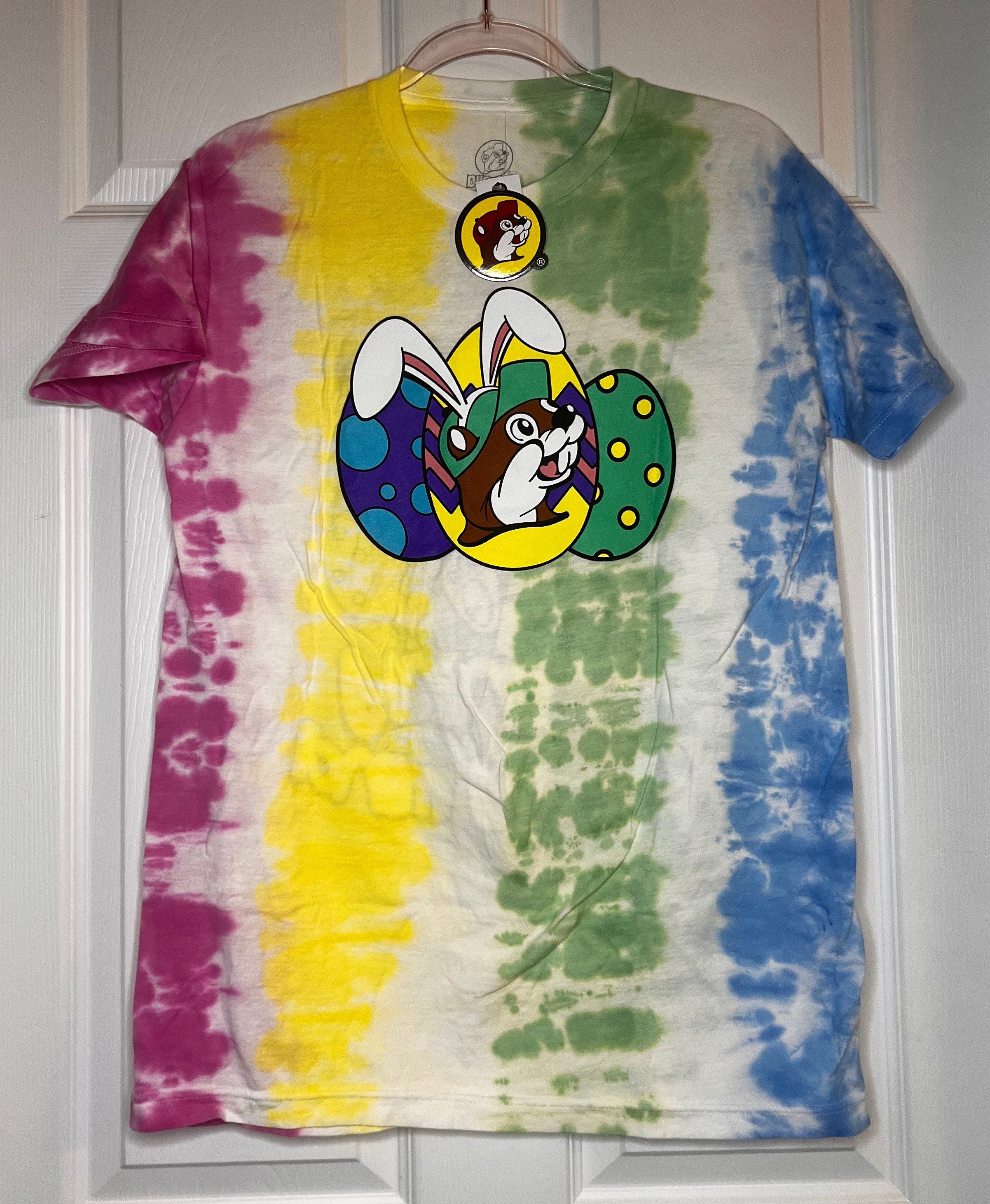 buc ee's tie dye shirt