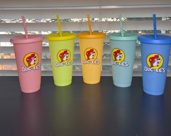 Single Buc-ee’s changing color tumbler