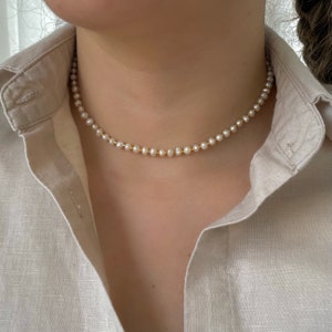 Pearlie Necklace • Handmade High Quality Beaded Fresh Water Pearl Necklace