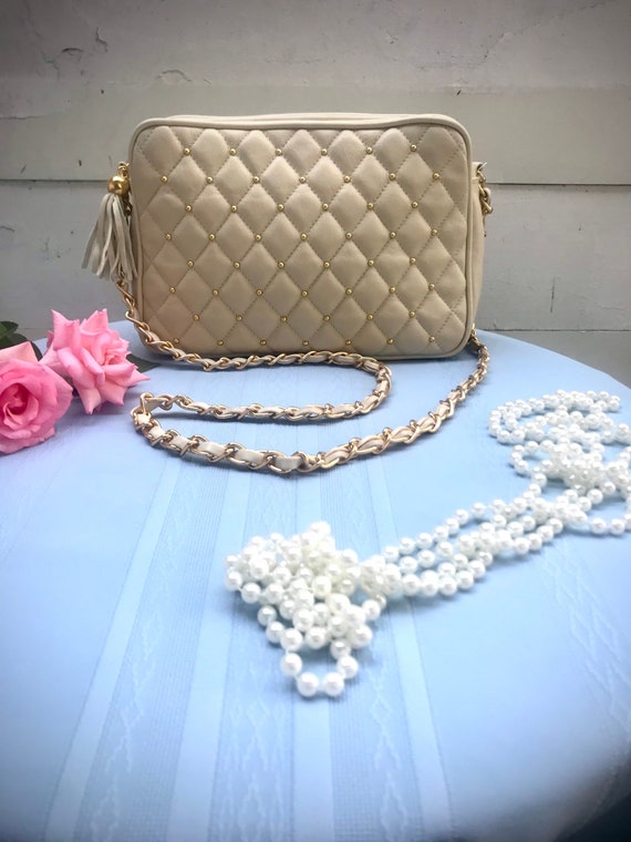 Vintage Cream Faux Leather Quilted Shoulderbag - image 1