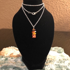 red agate fidget necklace