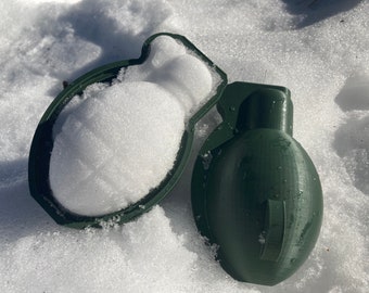 SNOWNADE Grenade Snowball Mold Maker