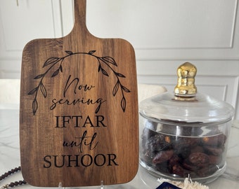 Ramadan Dekor - Dekoratives Holzbrett - Ramadan Schneidebrett - Ramadan Servierplatte - Iftar Platte