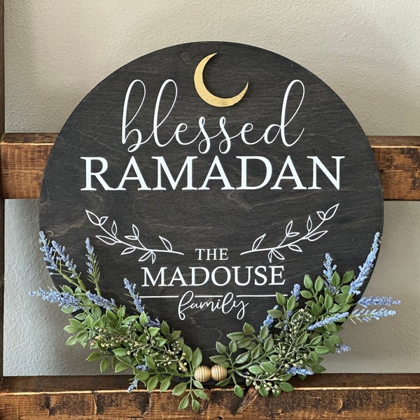 Ramadan sign - Ramadan Mubarak - Blessed Ramadan - Ramadan door sign - Ramadan round sign