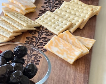 DOUBLE SIDED Tatreez Charcuterie Board | Tatreez Cheese Board| Palestine Gift | Mother’s Day Gift