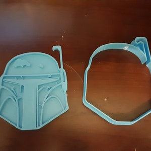 Boba Fett Cookie Cutter with Detail Impression Disc/Star Wars Cookie Cutter/Fondant/Playdoh Cutter/Craft Supplies/Party Supplies