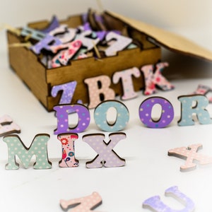 Letras de berçário, quarto de bebê, letras de madeira, decorações de madeira, nomes de artesanato, tamanhos pequenos e grandes, placa de nome