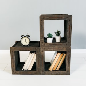 HANDGEMACHTES HOLZREGAL - Einzigartiges Regaldekor - Schönes Wohndekor Baltische Birkensperrholzregale - Geometrisches Regal für Geschenk