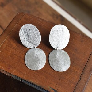 925 Sterling silver handmade geometric Round earrings, Statement earring, plain silver jewelry, hammered silver, matt polish, Valentine gift image 5