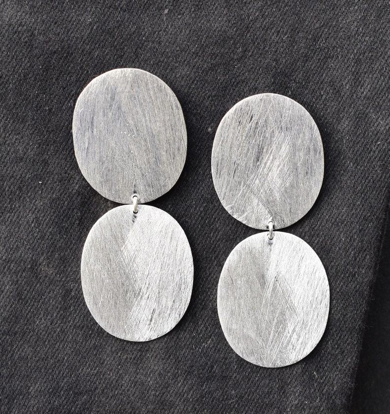 925 Sterling silver handmade geometric Round earrings, Statement earring, plain silver jewelry, hammered silver, matt polish, Valentine gift image 2