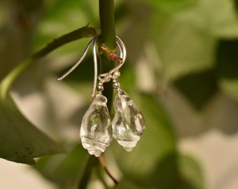 Elegant quartz carved Shell Earrings In 925 Silver, shell earrings, kori earring, natural quartz, handmade, minimalist earrings,beautiful
