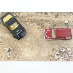 Diorama desert road miniature / Scale 1:60, 64 / Car models display / Die-cast cars display decoration / Diorama base Diorama supplies