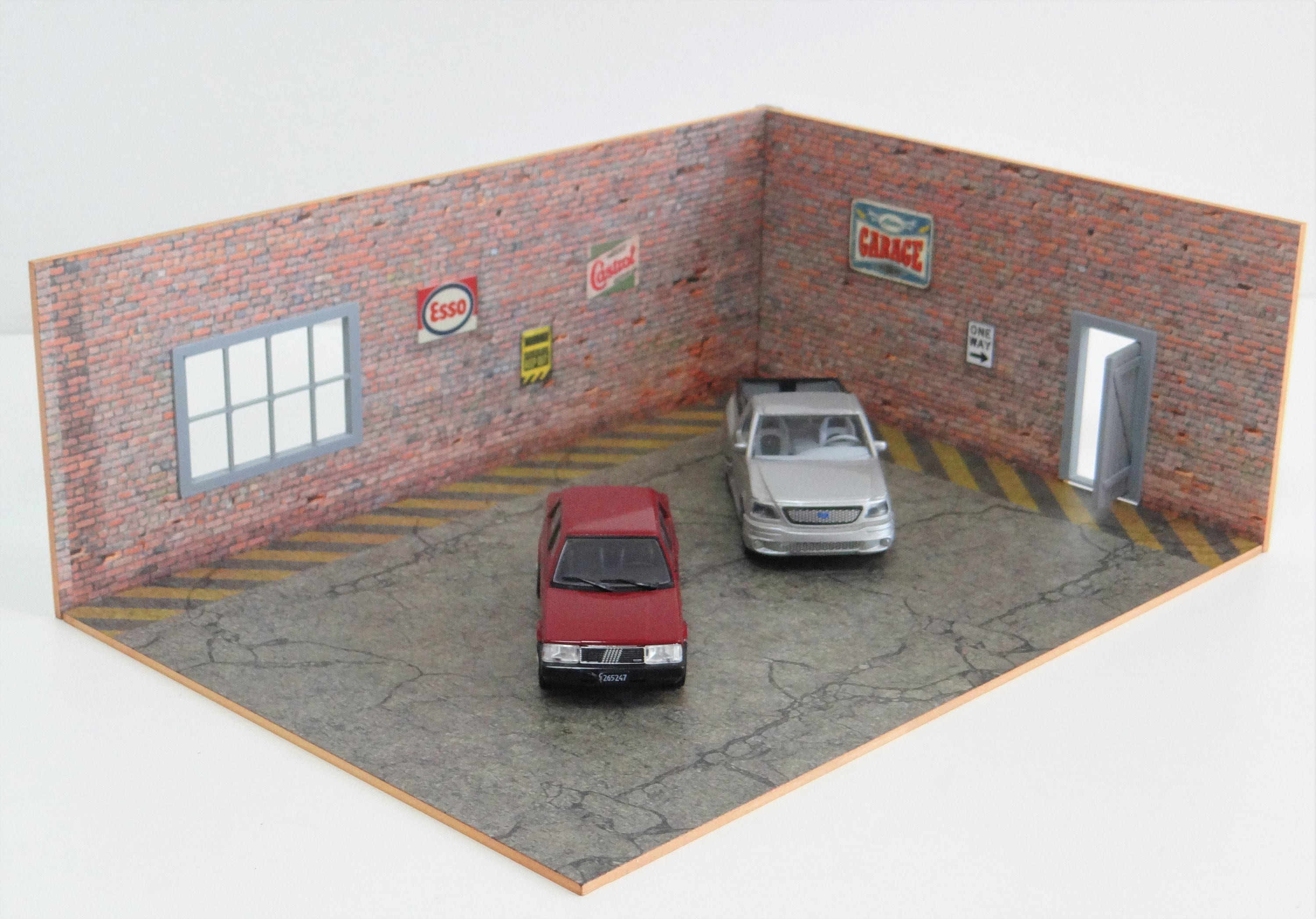 スケール 1:43 ジオラマ レンガ ガレージ ジオラマ モデル キット ダイ