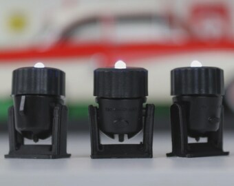 1:18スケールのカーディスプレイケース - LED照明付きアクリルガレージ