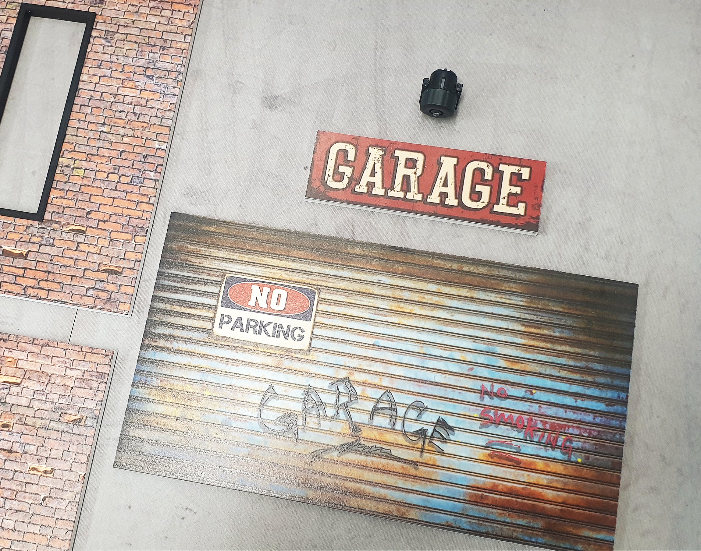 1:18 - 1:24 (1 O 3 X A4) Garage Mura - Stacca E Applicare