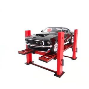 Car Lift 1:24 Scale – Garage Accessory for Auto Model Display and Diorama Parts