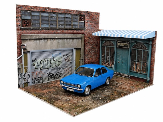 1:18 Scale Vintage Antique Shop Diorama Kit – Model Car Garage