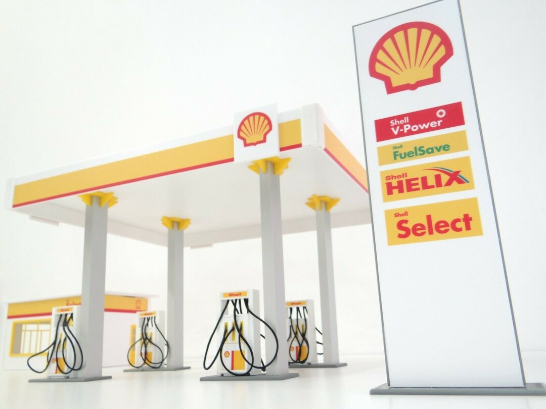 Gas Station in Scale 143 Diorama Model Kit Petrol Station Etsy