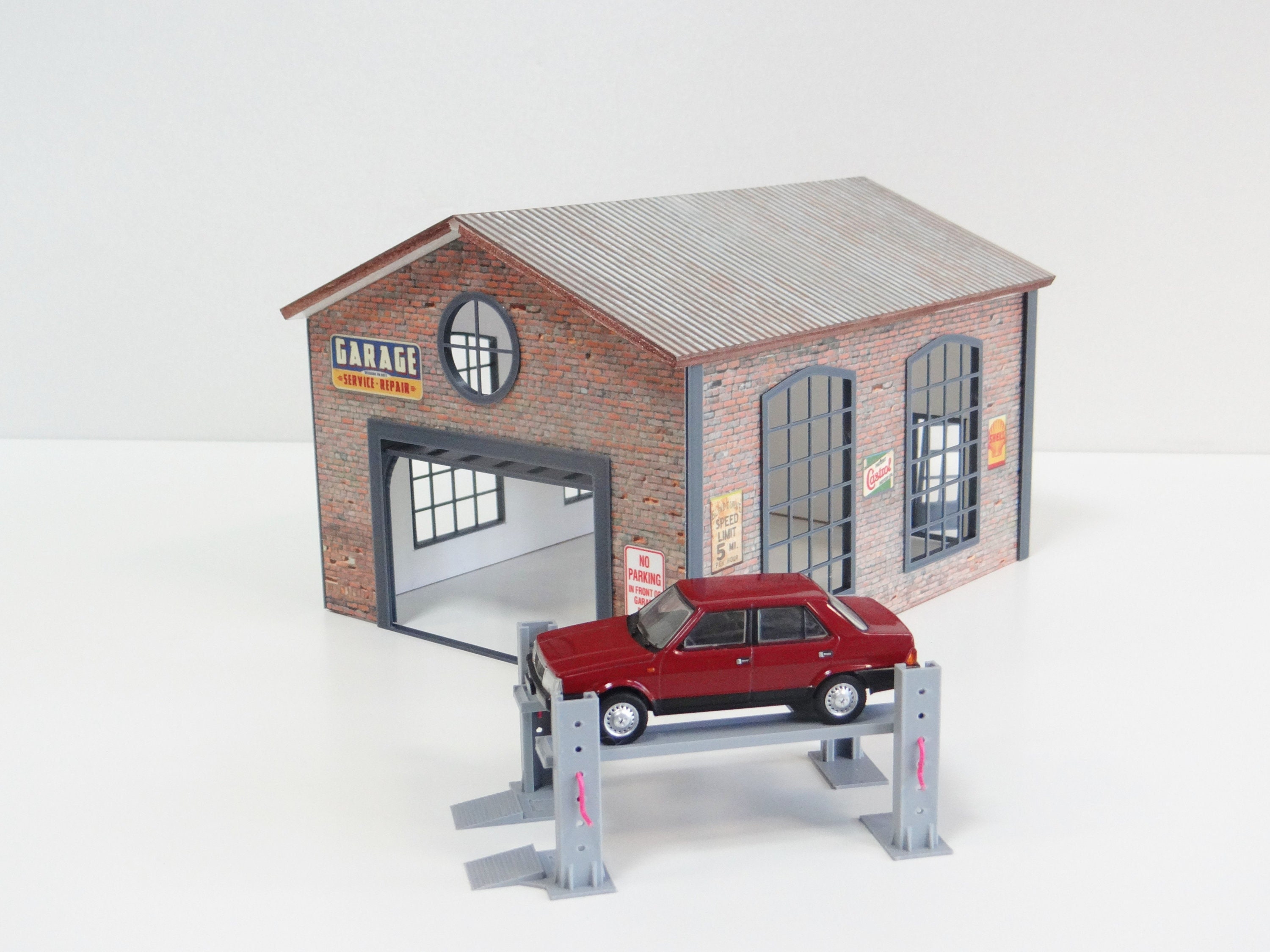 Scale 1:43 Brick Garage Auto Service and Repair Diorama Model Kit PVC  Display Miniature Modelling 