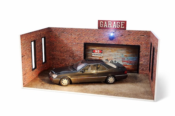Brick Garage 1:18 Scale Diorama Kit Model Car Display With Door
